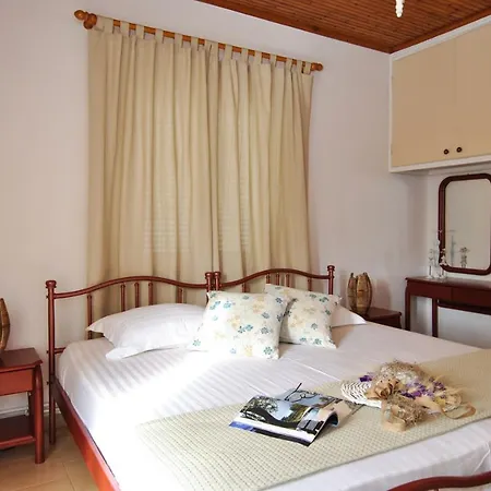 La Nonna Efrosini Apartment